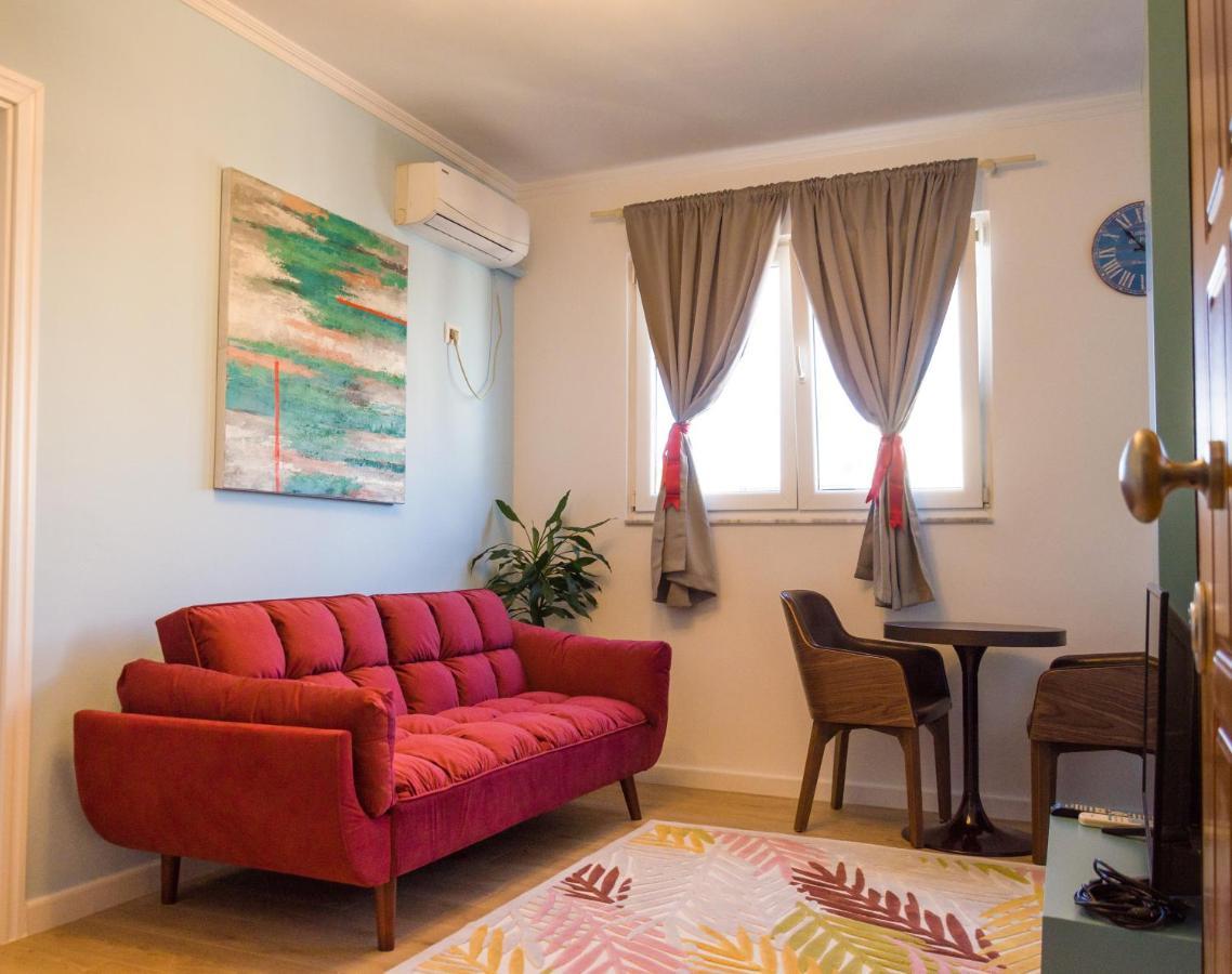 Bright Apartment Close To City Center Тирана Экстерьер фото